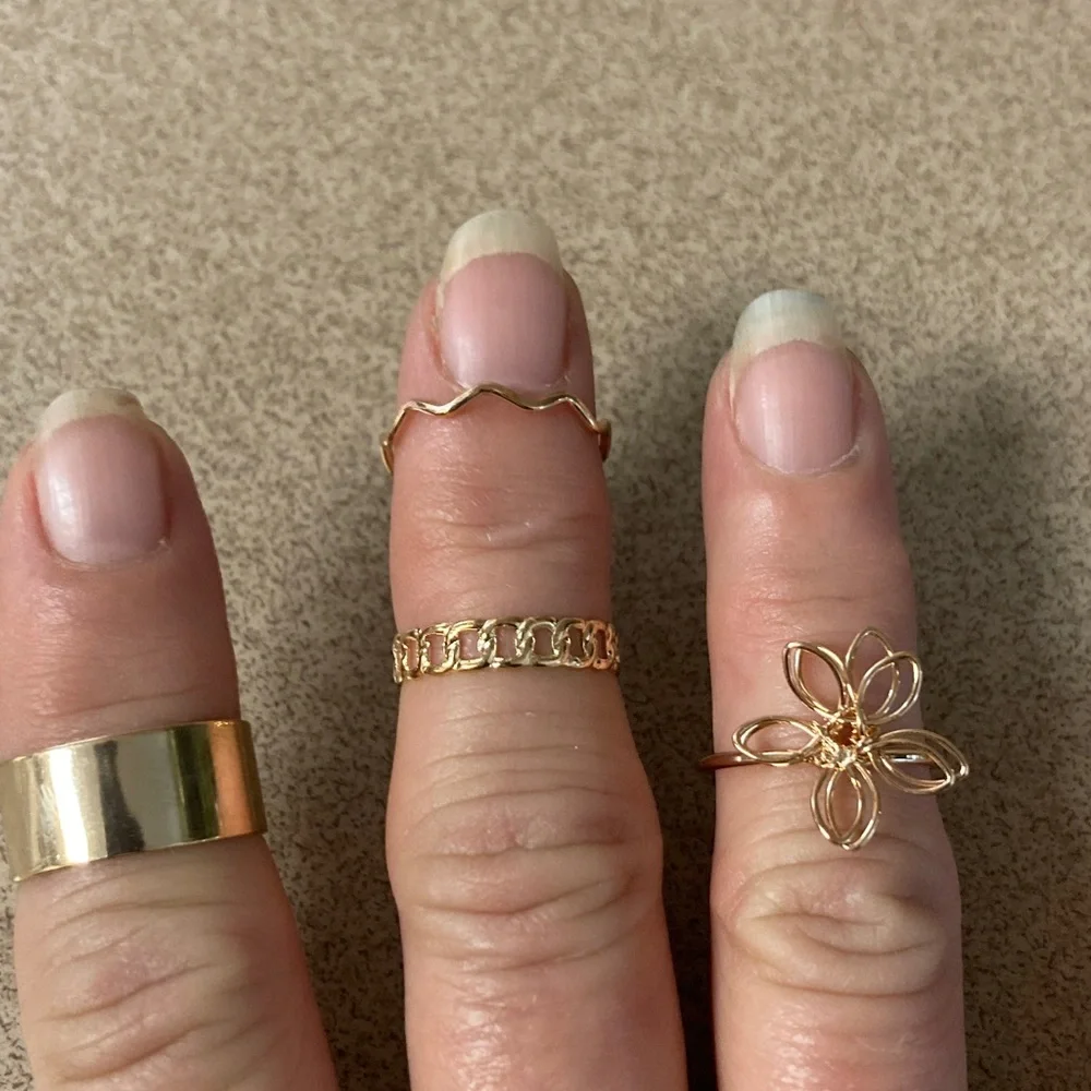 4/$20 bundle and save Gold Chain Bracelet and Ring Set